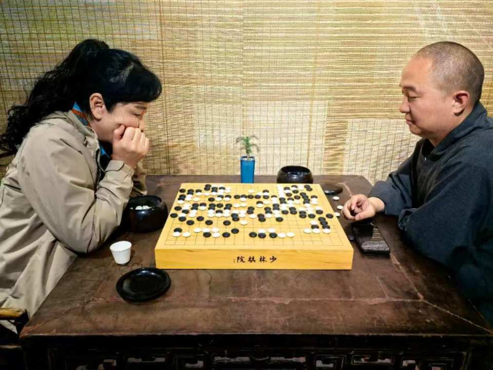 盘围棋, 求的服装设, 人了解中国